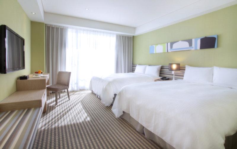 Park City Hotel Central Тайчжун Экстерьер фото