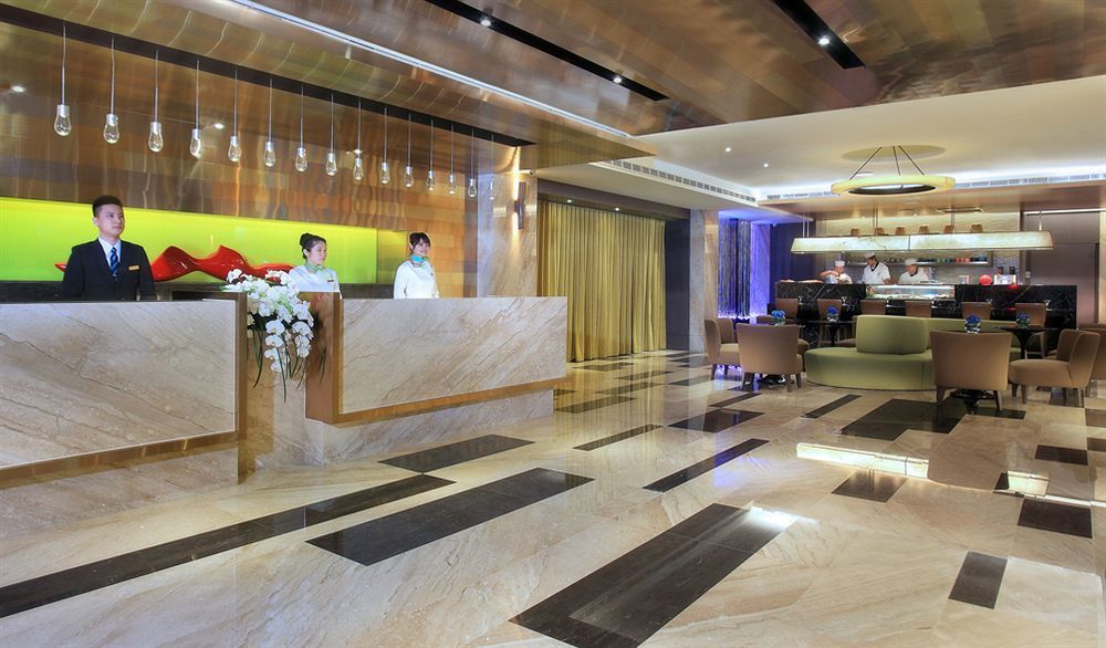 Park City Hotel Central Тайчжун Экстерьер фото